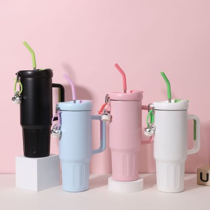 Large-capacity 40oz ice cup with handle, vacuum double-layer design