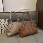 New vintage tote bag with large capacity, versatile and elegant for women