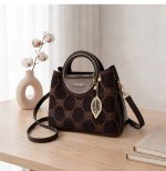 Heated diamond handbag for women - Image 3
