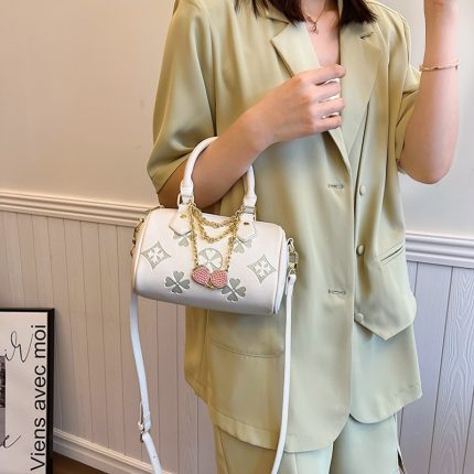 Wholesale  Women’s Small Crossbody Bag with Embossed Designer H8501