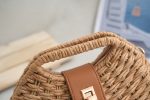 Crossbody bag for ladies, beach vacation style, woven frame handbag - Image 5