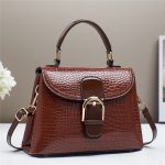 Fashionable and unique single-shoulder women's bag - Image 8