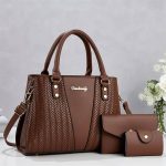 Knitted pattern shoulder crossbody bag set of three pieces - Image 4