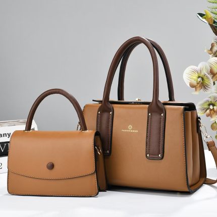 Two-piece set of color-coded coin-shaped bags