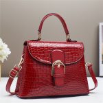 Fashionable and unique single-shoulder women's bag - Image 3