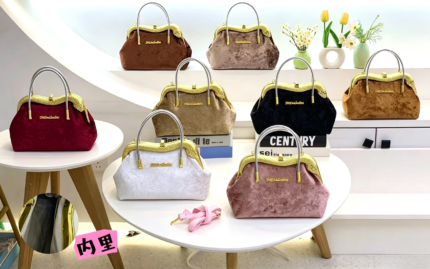 Luxury metal clasp with suede material 8083